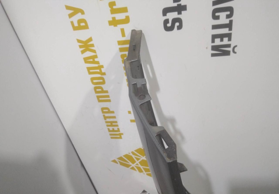 Бампер передний бу Renault Arkana OEM 620106779X