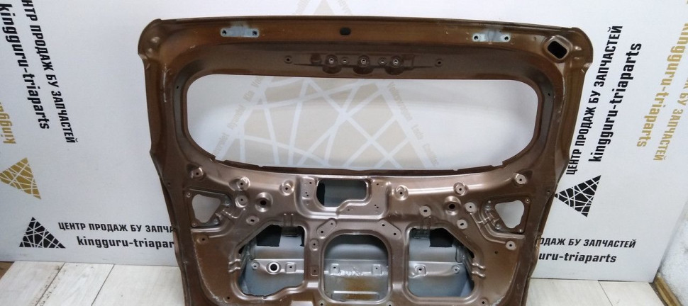 Крышка багажника Hyundai Creta 2016> oem 73700M0000