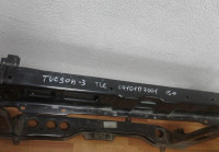 Панель передняя Hyundai Tucson 3 oem 64101d7001 (мал. дефект)