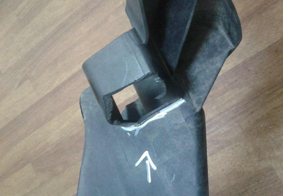 Панель передняя Hyundai Tucson 3 oem 64101d7001 (мал. дефект) Панель передняя Hyundai Tucson 3 oem 64101d7001 (мал. дефект)