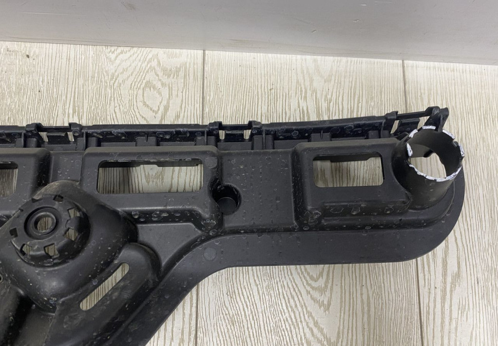 Кронштейн заднего бампера BMW X6 G06 OEM 51127425449