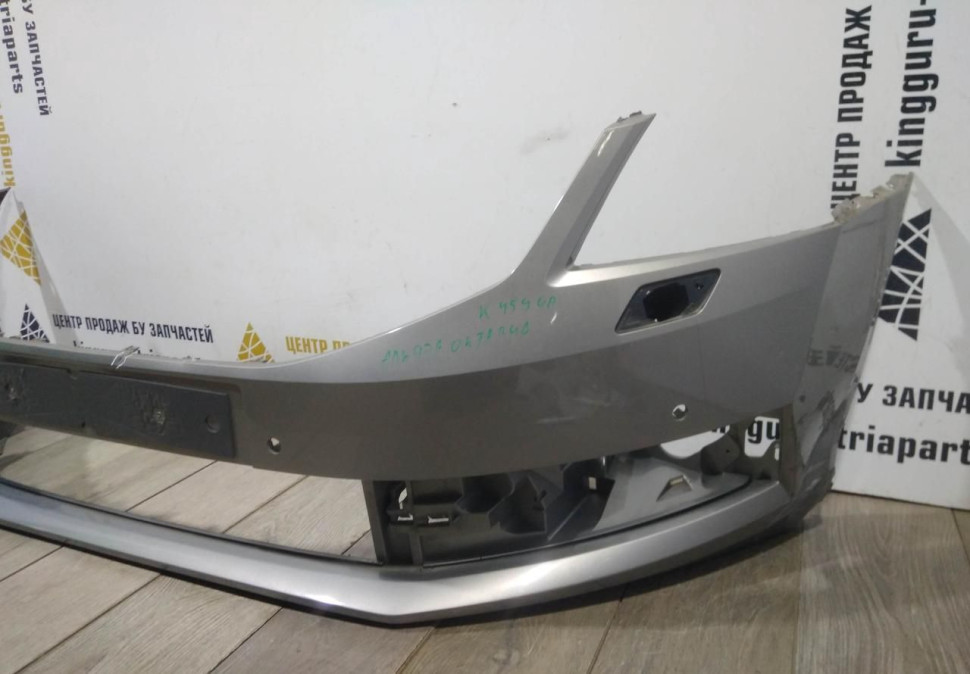 Бампер передний бу Skoda Octavia A7 рестайлинг OEM 5EU807221F