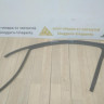 Уплотнитель стекла двери передний правый бу Skoda Octavia A7 OEM 5E0837431