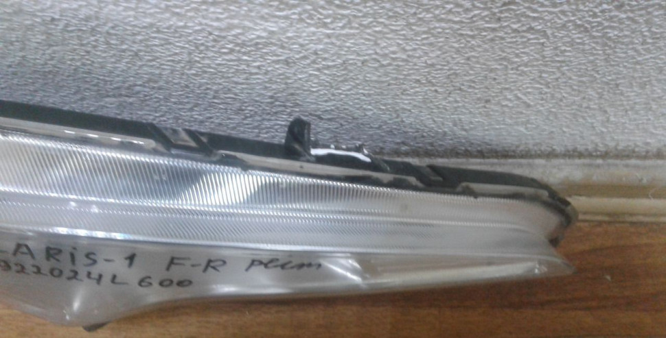 Фара птф правая Hyundai Solaris рест oem 922024L600 (слом. 1 крепл.)