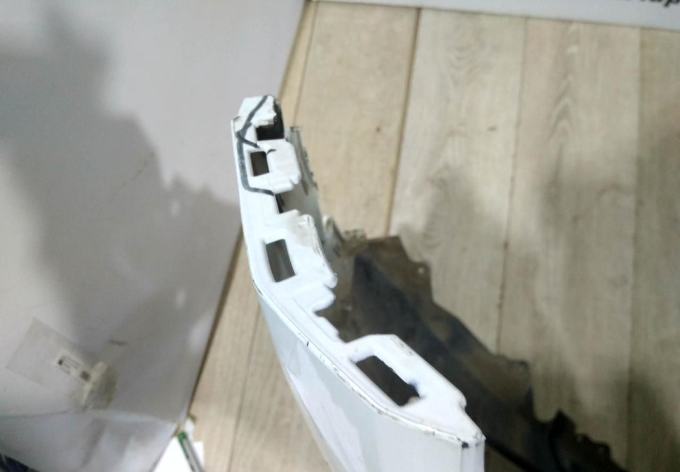 Бампер передний бу Renault Kaptur OEM 620222180R