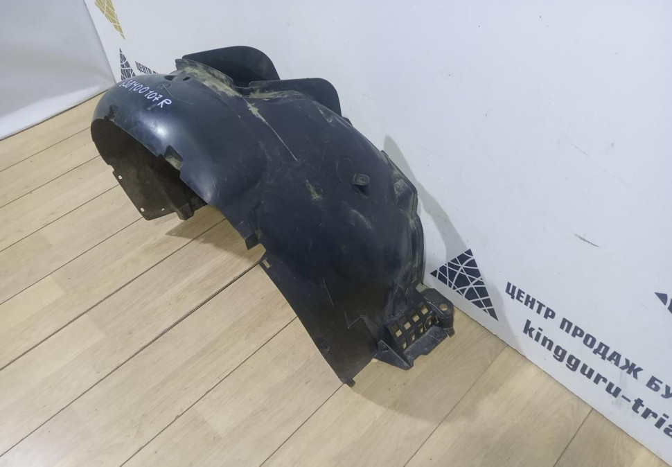 Подкрылок передний правый бу Renault Logan 2 рестайлинг OEM 638400107R
