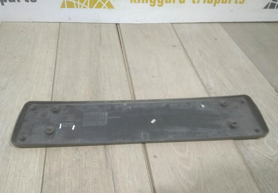 Подиум номерного знака бу BMW 7 G11 OEM 51117438944