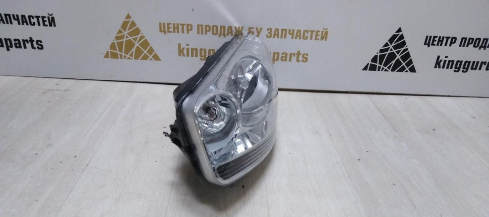 Фара левая Kia Venga 1 10-18 oem 921011P000