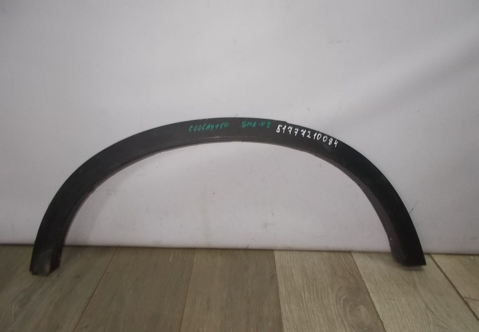 Молдинг крыла задний правый BMW X3 F25 OEM 51777210084