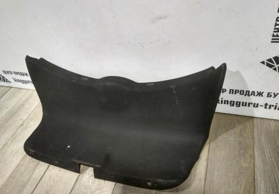 Обивка крышки багажника бу Skoda Octavia A7 OEM 5E5867975G Обивка крышки багажника бу Skoda Octavia A7 OEM 5E5867975G