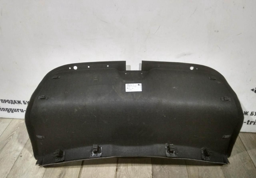 Обивка крышки багажника бу Skoda Octavia A7 OEM 5E5867975G Обивка крышки багажника бу Skoda Octavia A7 OEM 5E5867975G