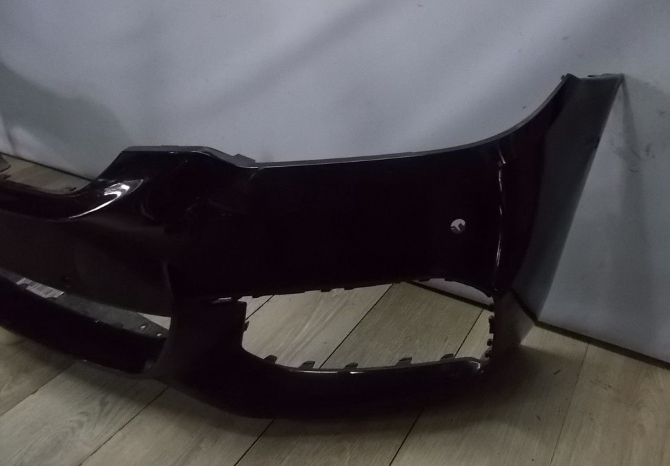 Бампер передний бу BMW 5 G30 M-Pack OEM 51118064928 Бампер передний бу BMW 5 G30 M-Pack OEM 51118064928