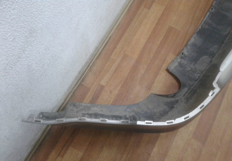 Бампер задний Volkswagen Polo Sedan (15>) oem 6RU807421D (трещина)