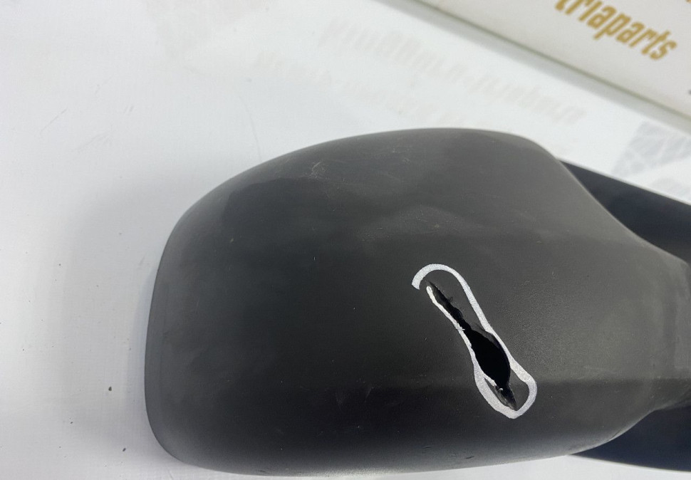 Корпус зеркалы правый механическое Renault Logan 2 OEM 963019406R