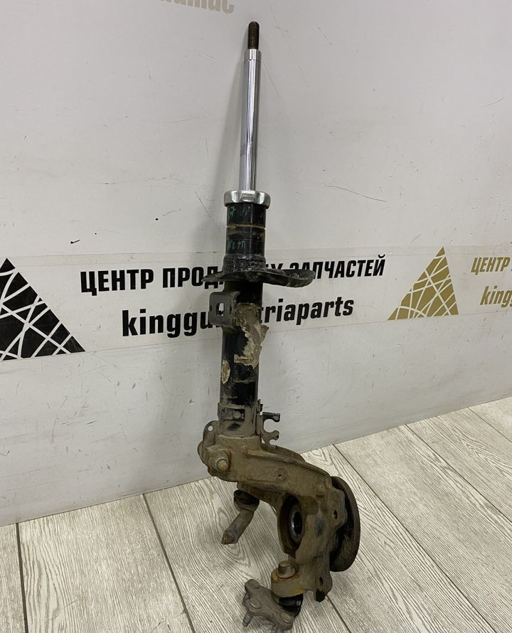 Амортизатор передний с левом кулаком Skoda Rapid OEM 6R0413031BF Амортизатор передний с левом кулаком Skoda Rapid OEM 6R0413031BF