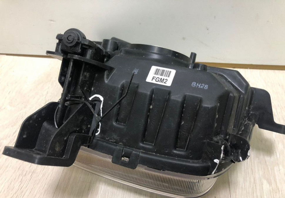 Фара ПТФ правая Hyundai Creta oem 92202M0000 (слом. 2 крепеж)