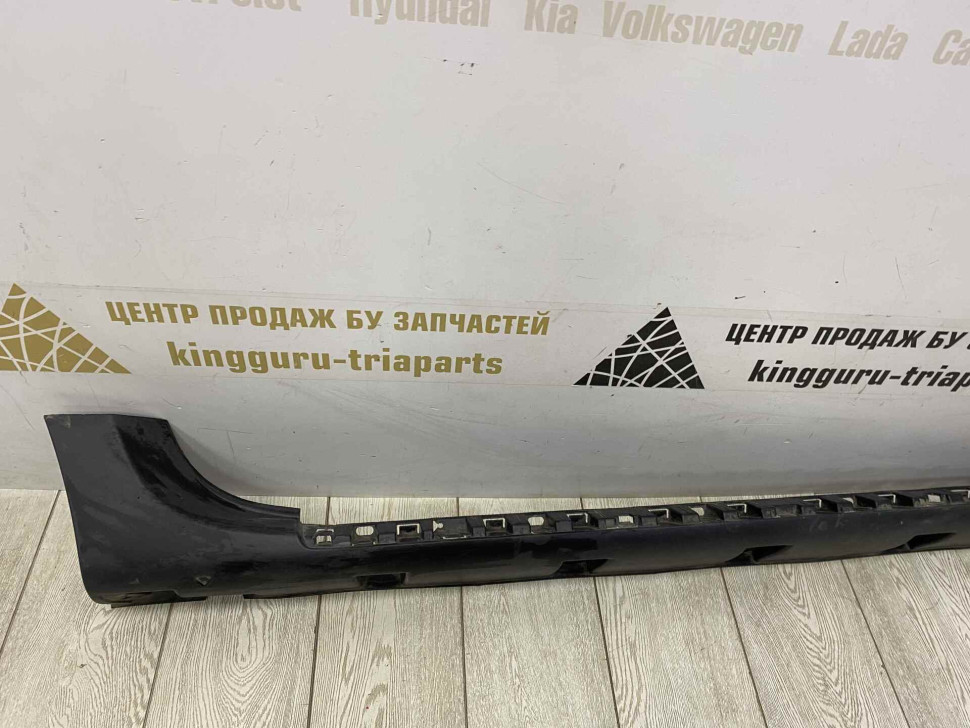 Порог правый бу Renault Duster OEM 768506956R Порог правый бу Renault Duster OEM 768506956R