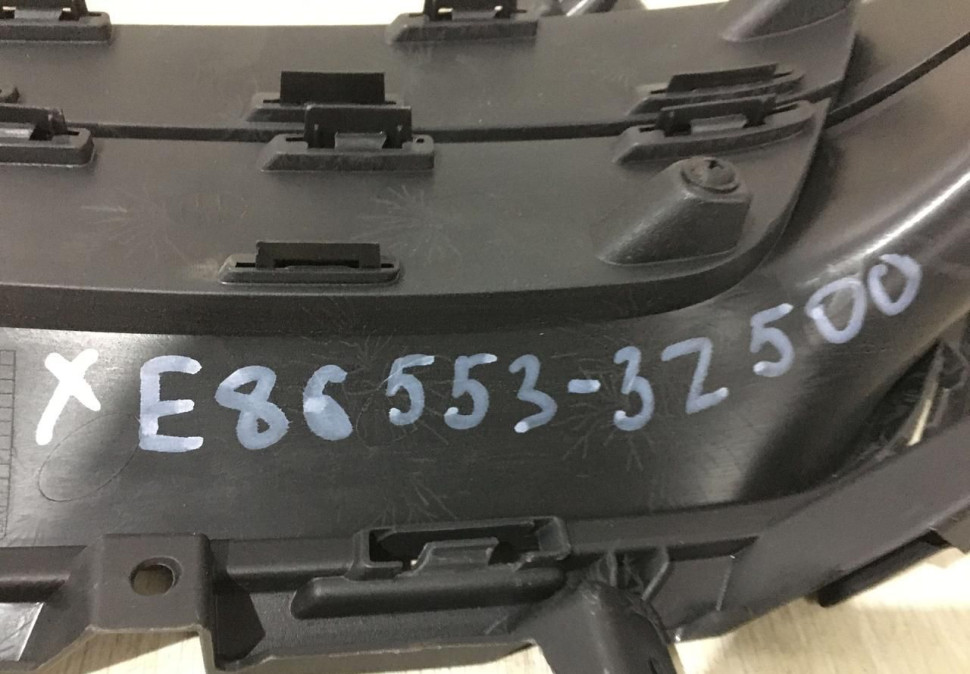 Заглушка противотуманной фары левая Hyundai I40 2015> OEM865533z500 Заглушка противотуманной фары левая Hyundai I40 2015> OEM865533z500