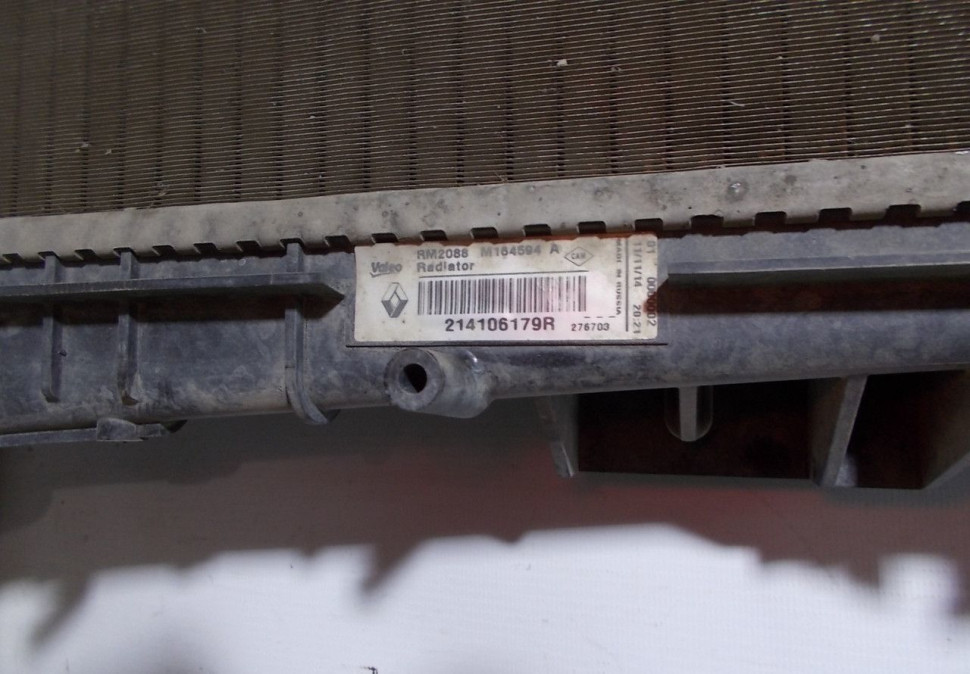Радиатор охлаждения бу Renault Logan 2 OEM 214106179R