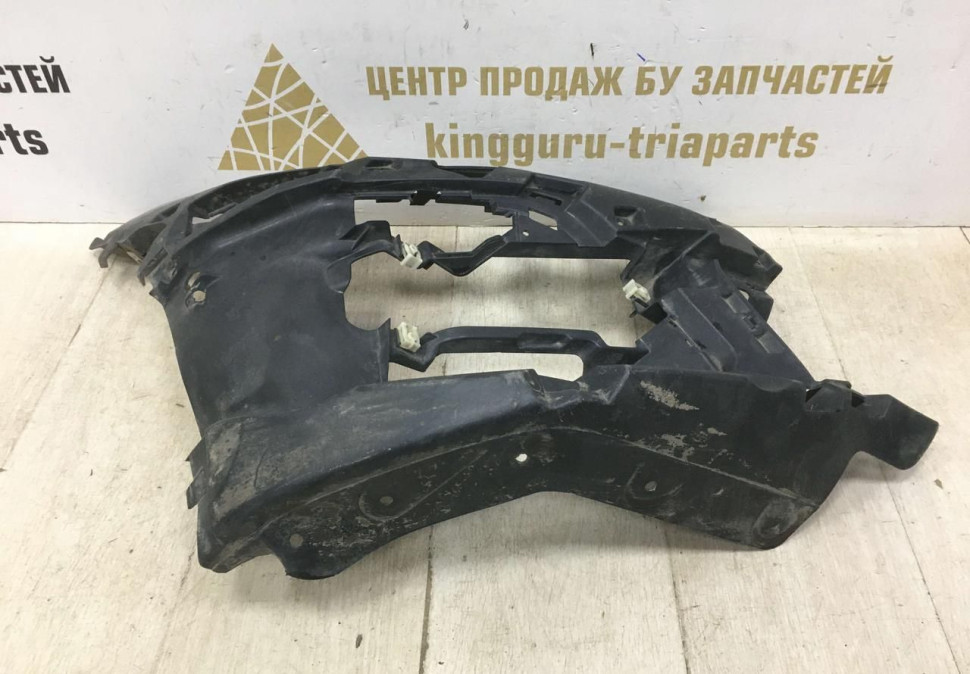 Кронштейн переднего бампера правый BMW 3 G20 M-Pack OEM 51118069348 Кронштейн переднего бампера правый BMW 3 G20 M-Pack OEM 51118069348