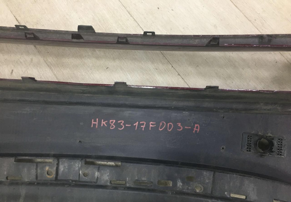 Бампер передний Jaguar F-Pace oem HK8317F003A Бампер передний Jaguar F-Pace oem HK8317F003A