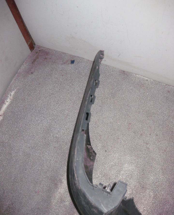 Бампер задний Lada Largus oem 8450000256 (скл-3)