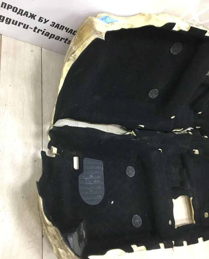 Обшвика пола Mini Cooper F56 2017 oem 7298931 Обшвика пола Mini Cooper F56 2017 oem 7298931