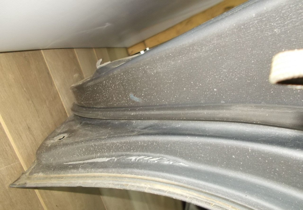 Дверь задняя правая бу Skoda Yeti OEM 5L0833052 Дверь задняя правая бу Skoda Yeti OEM 5L0833052