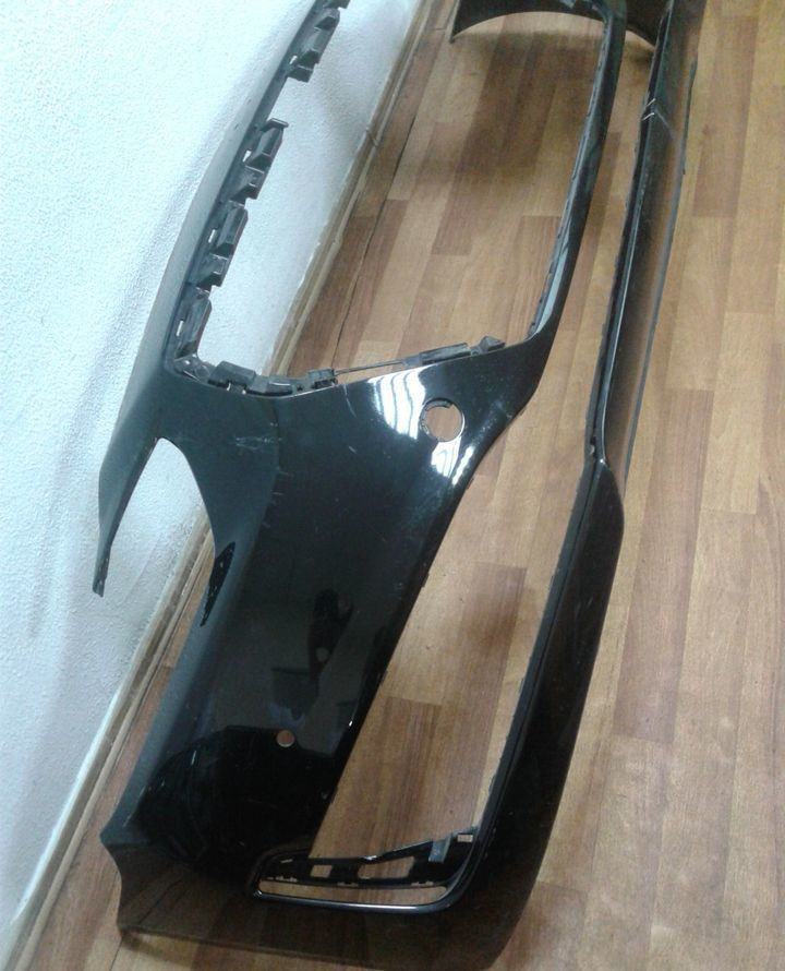 Бампер передний Genesis G90 oem 86511d2000 (мал. трещины) Бампер передний Genesis G90 oem 86511d2000 (мал. трещины)