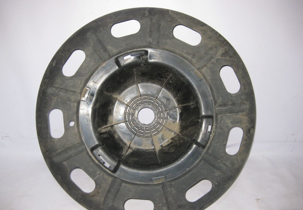 Ниша запасного колеса Toyota Highlander 3 oem 519390e031 (скл-3)