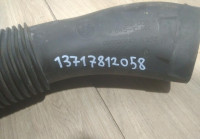 Воздуховод двигателя впускной канал бу BMW X6 E71 OEM 13717812058