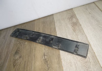 Молдинг двери задний правый бу BMW X1 F48 OEM 51137352094