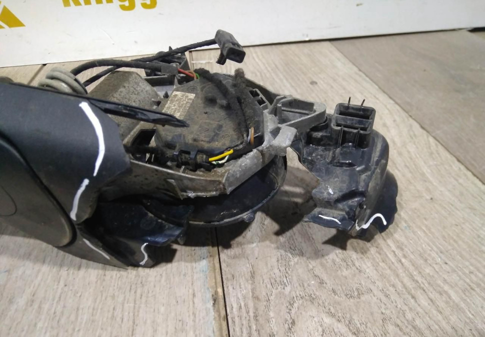 Корпус зеркала левый бу BMW 5 G30 OEM 7443771