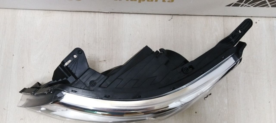 Фара левая Kia Rio 3 рест 15-17 oem 921014X501 (Скл-3)
