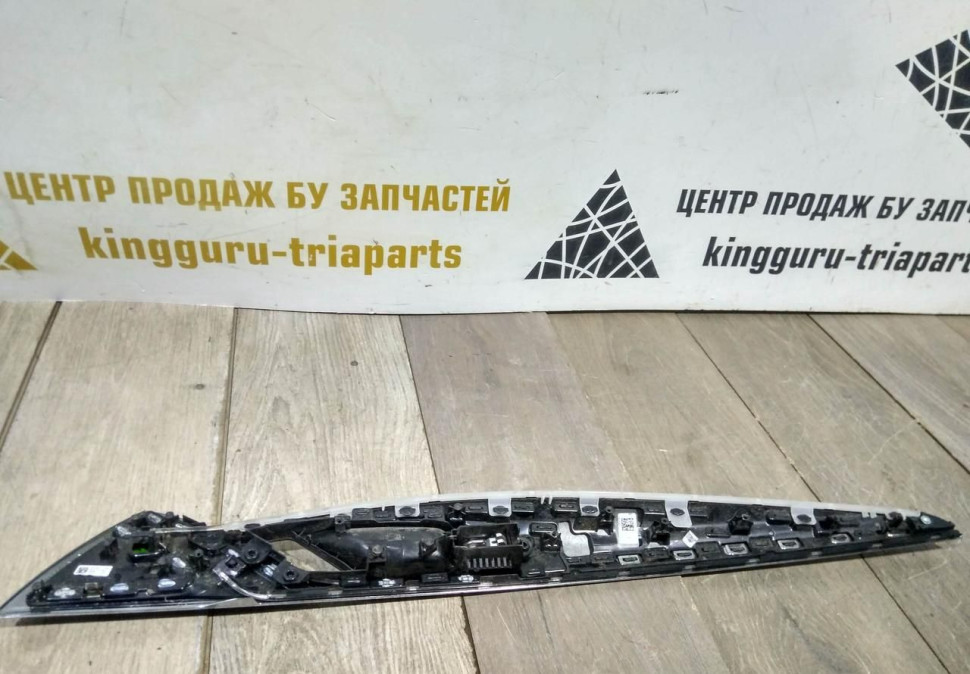 Накладка обивки двери передняя левая бу BMW 3 F34 GT OEM 51767385025 Накладка обивки двери передняя левая бу BMW 3 F34 GT OEM 51767385025