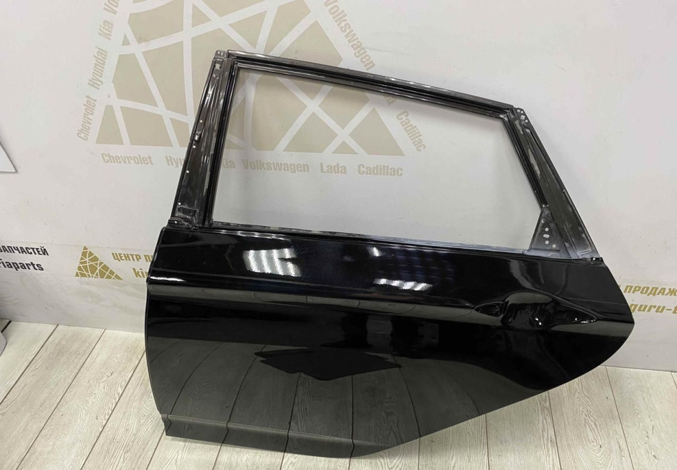 Дверь задняя левая Hyundai I40 универсал 11-19 oem 770033Z000 Дверь задняя левая Hyundai I40 универсал 11-19 oem 770033Z000