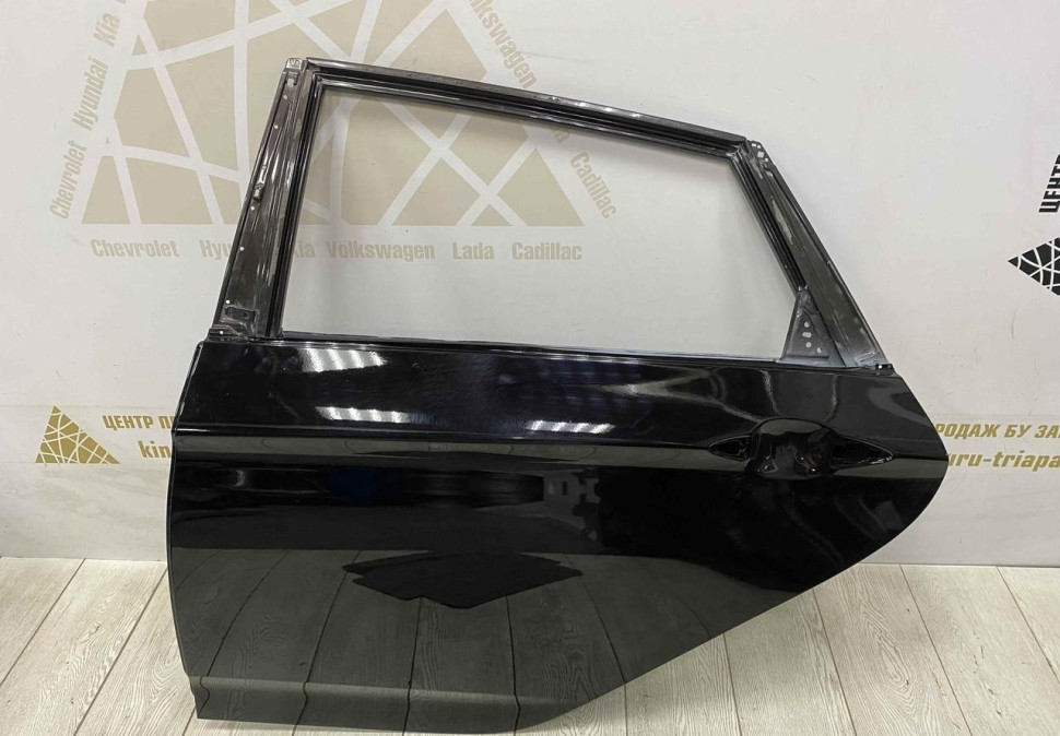 Дверь задняя левая Hyundai I40 универсал 11-19 oem 770033Z000 Дверь задняя левая Hyundai I40 универсал 11-19 oem 770033Z000