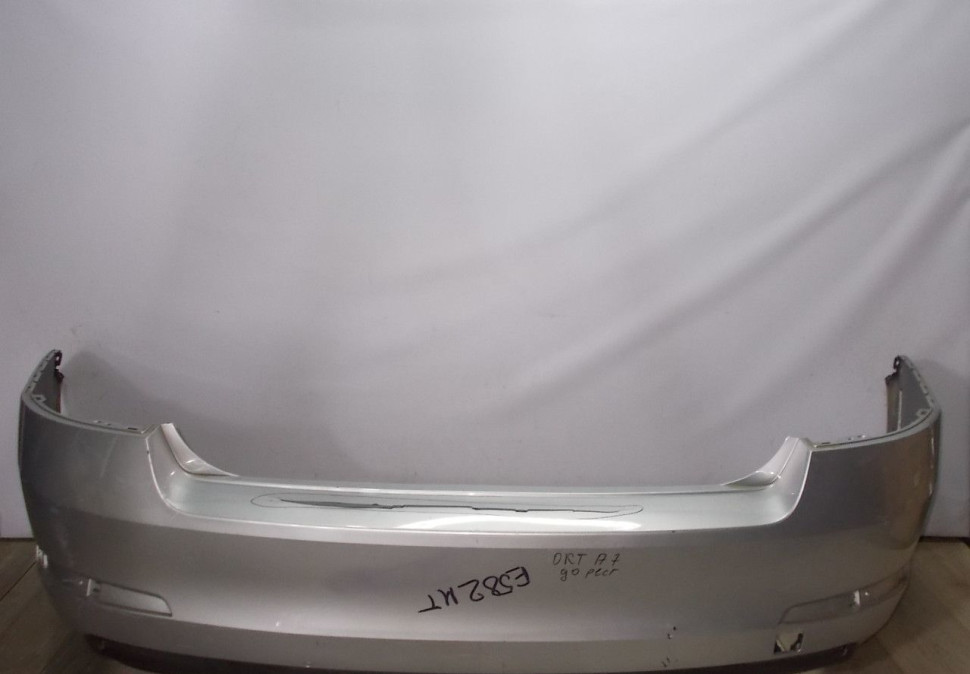 Бампер задний бу Skoda Octavia A7 OEM 5E0807421 (В)