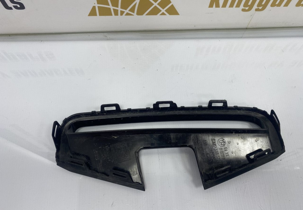 Декоративная накладка решетки левая BMW 4 G22 OEM 51118077069 Декоративная накладка решетки левая BMW 4 G22 OEM 51118077069