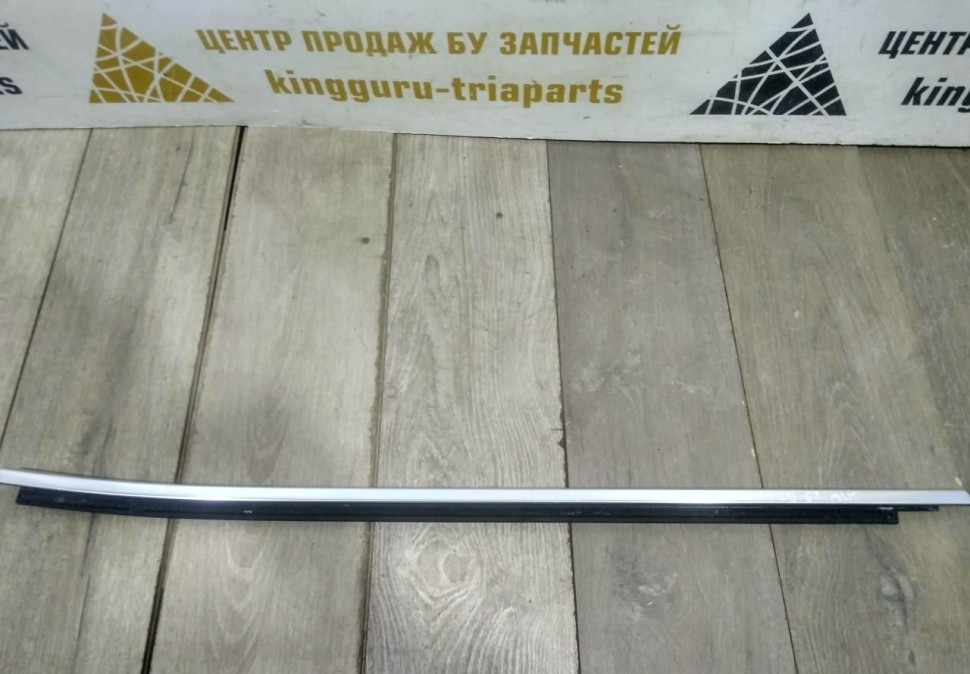 Молдинг двери передний левый бу BMW X3 G01 OEM 51357410015