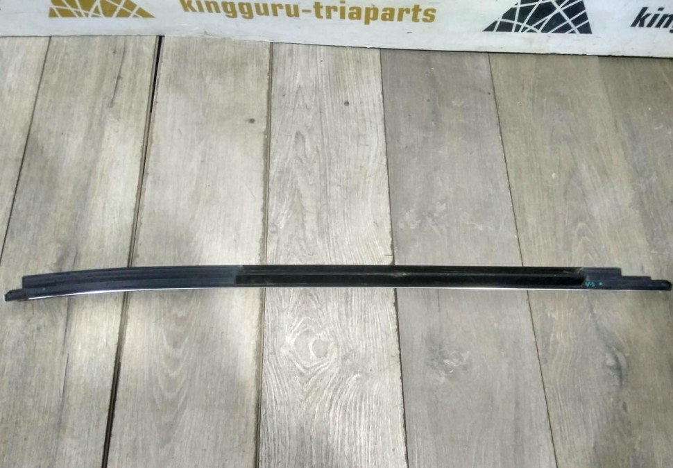 Молдинг двери передний левый бу BMW X3 G01 OEM 51357410015