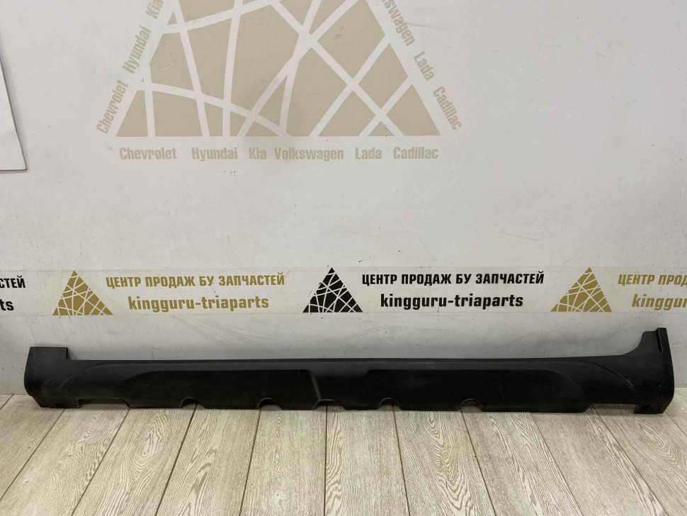 Накладка порога левая Hyundai Santa Fe 3 oem 877512w000