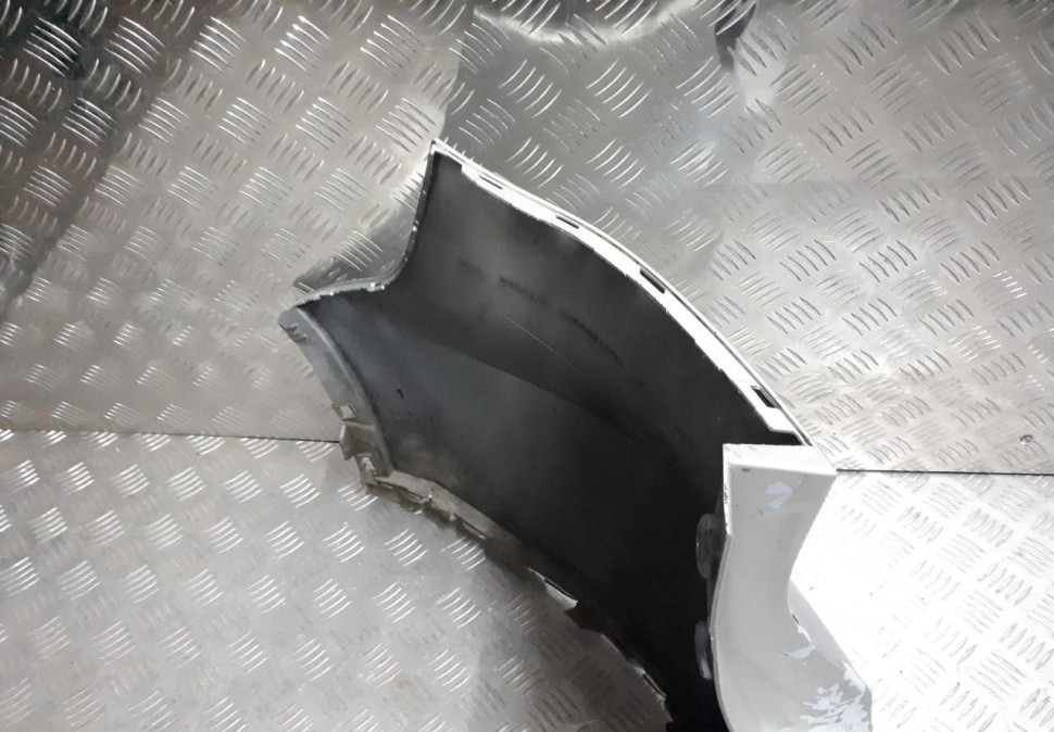 Бампер задний Volkswagen Tiguan 1 рест oem 5nu807421