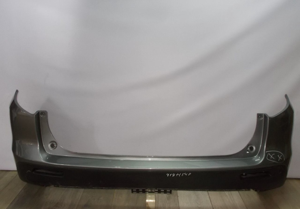 Бампер задний бу Suzuki Vitara 2 OEM 7181154P