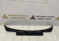 Жабо BMW X5 E70 OEM 15671610