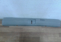 Обивка задней панели Chevrolet Orlando oem 95484207 (мал трещ)