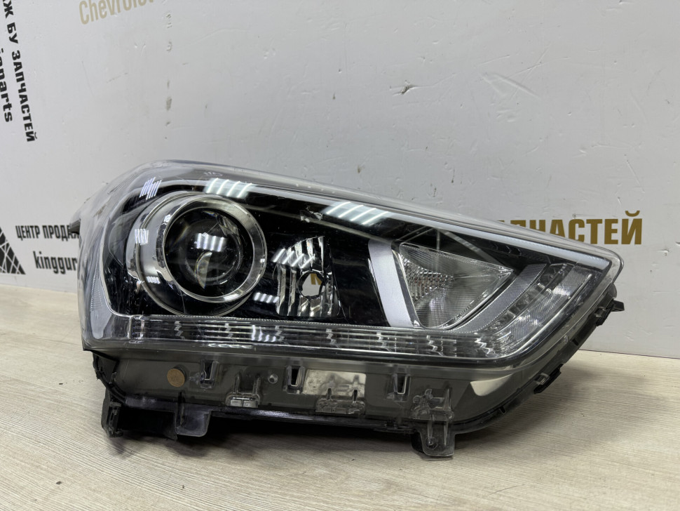 Фара правая диодная Hyundai Creta 1 2016 OEM 92102M0100