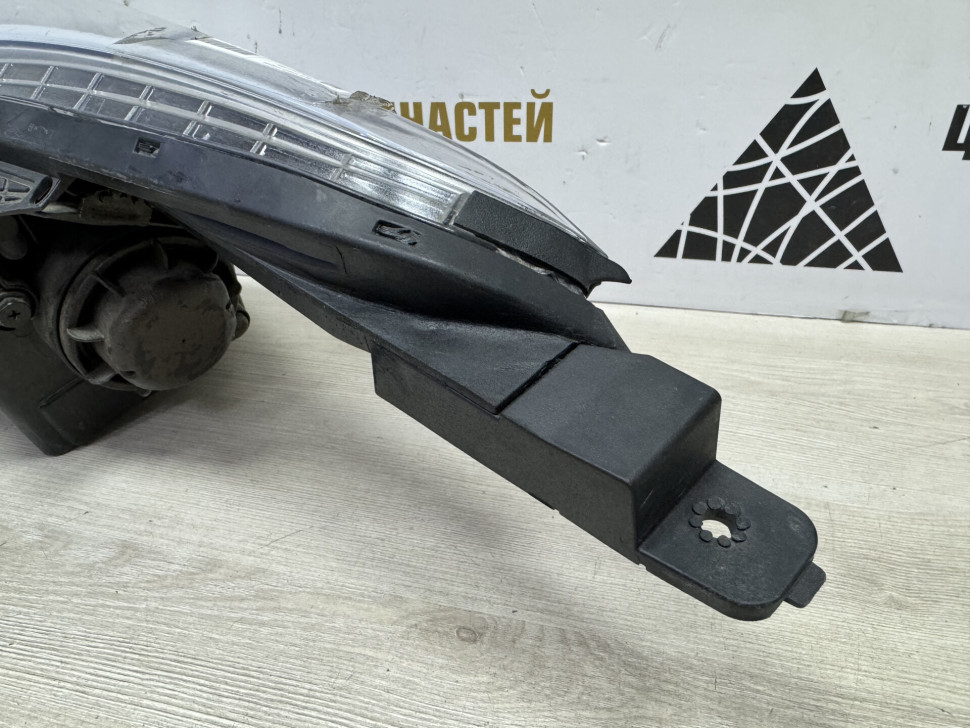 Фара правая диодная Hyundai Creta 1 2016 OEM 92102M0100