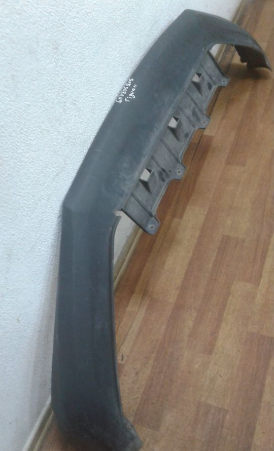 Спойлер переднего бампера Volkswagen Tiguan (11-16) oem 5nu805903