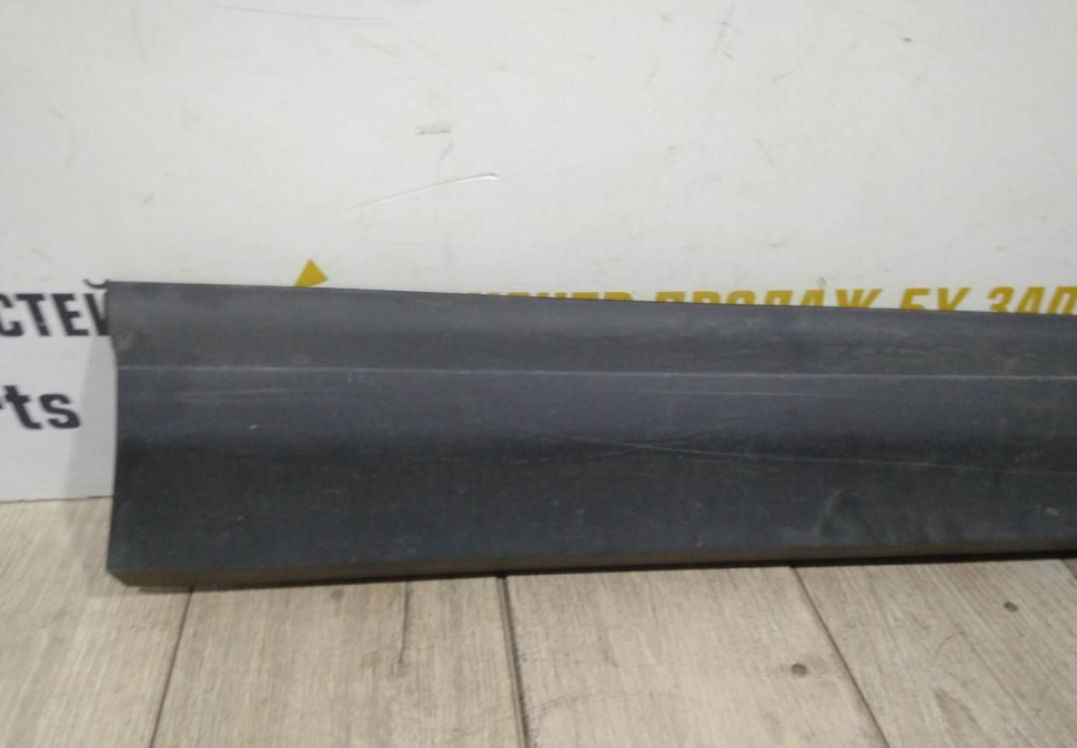 Молдинг двери передний правый бу Skoda Kodiaq OEM 565854940